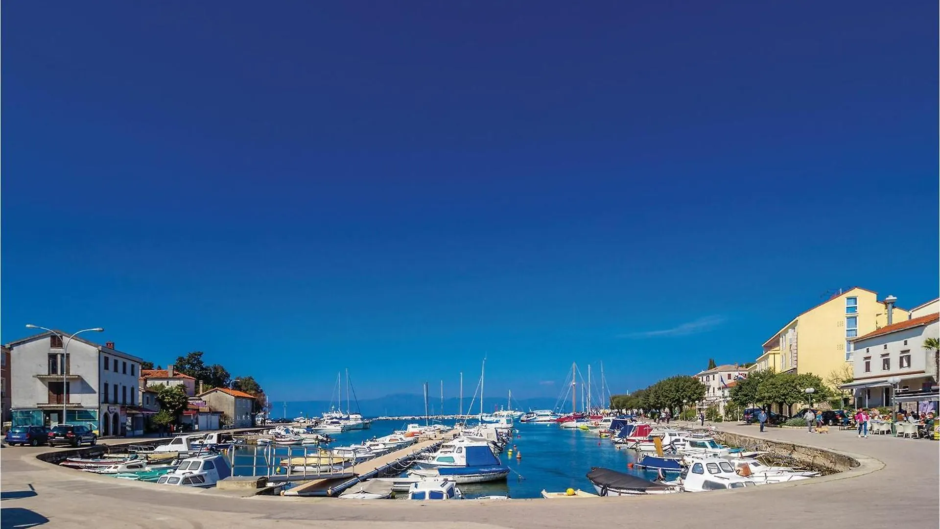 Lovely Apartment In Malinska With Wifi